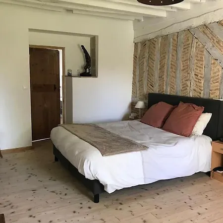 Charmante Perigourdine Hotel Montpon-Menesterol